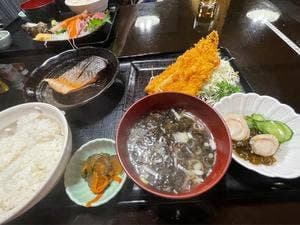 いしざき