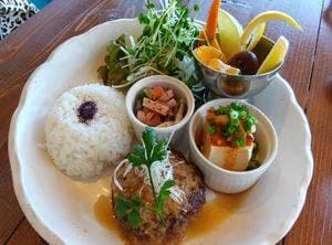 パラダイス カフェ ナルー