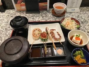 串あげもの 旬s 淀屋橋店