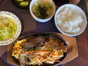 朝鮮飯店 亀里店