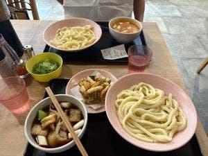 肉汁うどん 桜 sakura