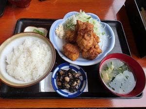 食処 彦