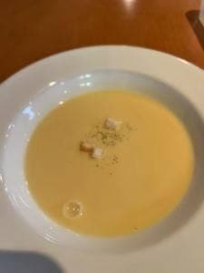 ハンバーグ ダイニング たくみ