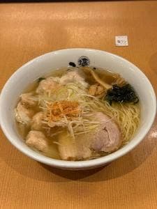 塩ラーメン専門 ひるがお 東京駅店