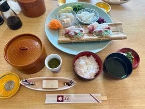 海中レストラン 萬坊 呼子本店