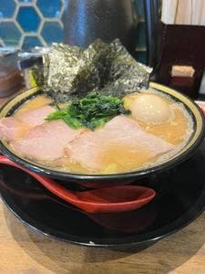 九州豚骨醤油 鯉から竜 宗方店