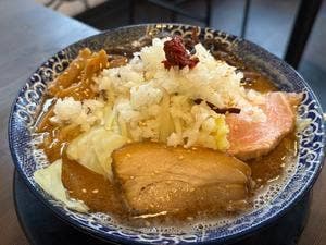 手仕事らぁめん八