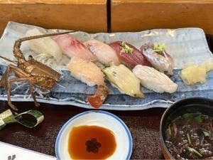 磯料理 かね八寿し