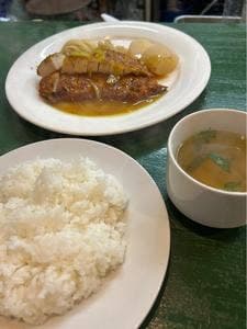 アシャール