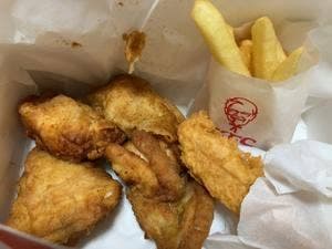 ケンタッキーフライドチキン ショップス市川店