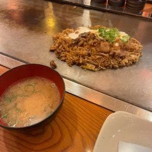 神戸牛すじ ぼっかけの拓 本店