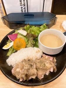 国産野菜と溶岩石グリルのお店 ZAKI
