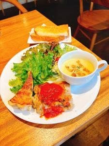 カフェ エイト