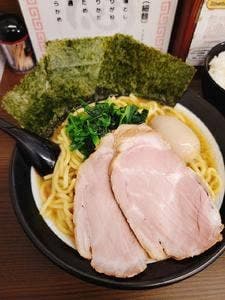 豚骨醤油ラーメン 心