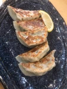 横堀餃子