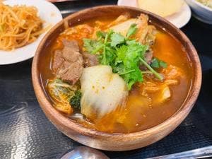 遊牧ラム焼き スヨリト