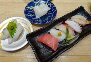 大起水産なノにわ店