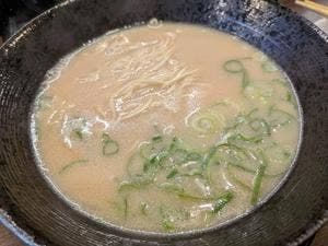 博多もつ麺堂 福岡