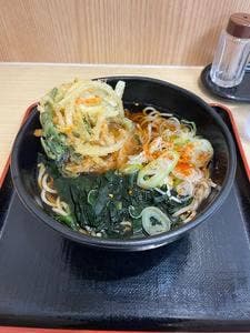 名代 箱根そば 中央林間店