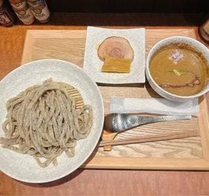 手打式特級多加水 御影麺 鏑矢