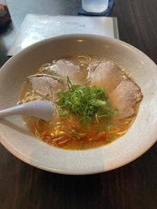 豚骨ラーメン
