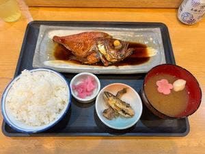 食べる水族館 UOGI 魚ぎ