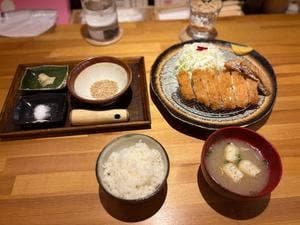 とんかつ屋方