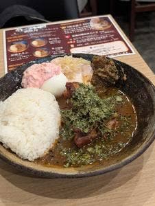 カレーノトリコ 新橋出張所