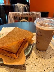 uRn. chAi & TeA COREDO