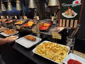 神戸クック ワールドビュッフェ ミラモール東岸和田駅前店