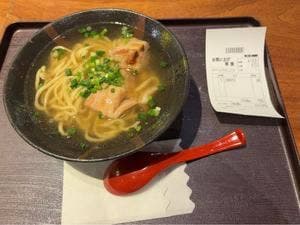 沖縄そば処 まるそば とまりん店