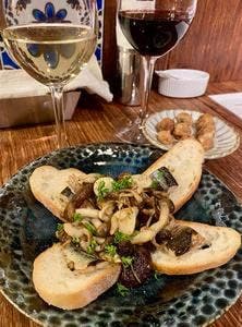 WINE STAND 天満月