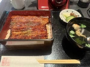 うなぎ 成田新川 東京駅グランルーフ店
