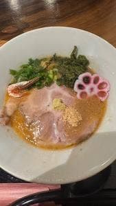 金澤濃厚甘えびラーメン 紅牡丹