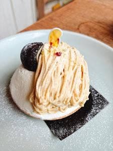 cafe eden 江坂店