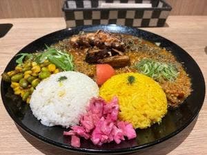 カオススパイスダイナー 京都三条店