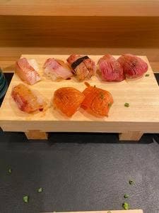すしぎん