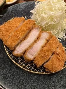 黄金色の豚 福岡空港店