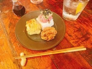 サレサイドサカバ