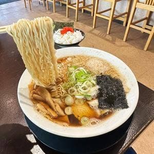 津軽煮干中華 勝三郎