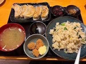 ウミボウズ 五反田駅前店