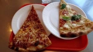 Henry's PIZZA