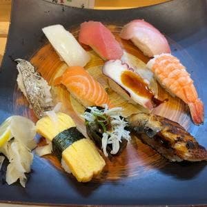 魚河岸のすしえびす三宮東店