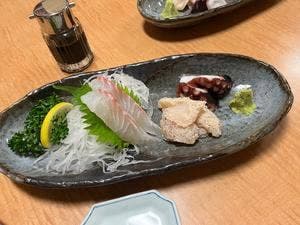 すずめのおやど