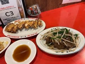 餃子屋 弐ノ弐 新梅田食道街店