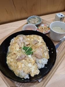 焼鳥さむしん そのに