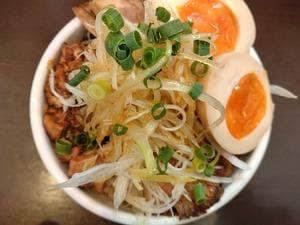 やすのたまぞう