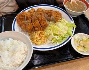 豊閣