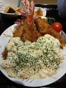 串揚げと小料理の店おとん