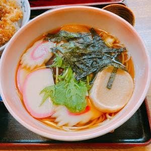新亀そば店